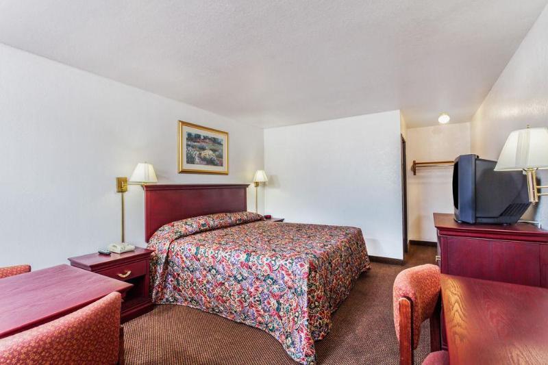 Hotel Super 8 Morristown East Downtown Extérieur photo